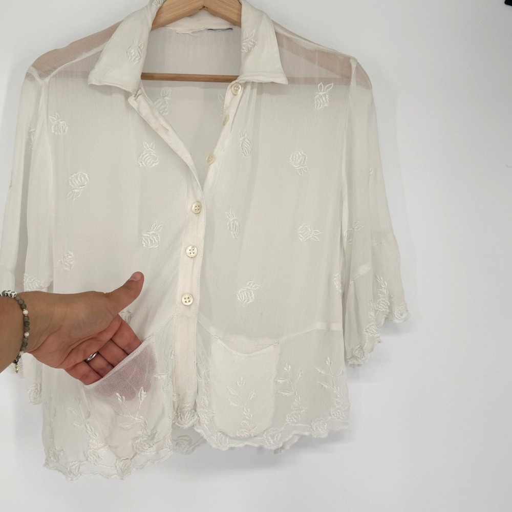 Sheer Floral Embroidered Top XS Ivory Cottagecore Coquette Boho Dainty Layering - Picture 3 of 12